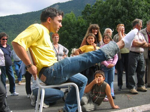David Noguero recordman du lancer de l'espadrille (16,42 mètres)